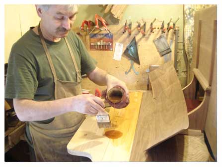 Замена шпона фисгармонии